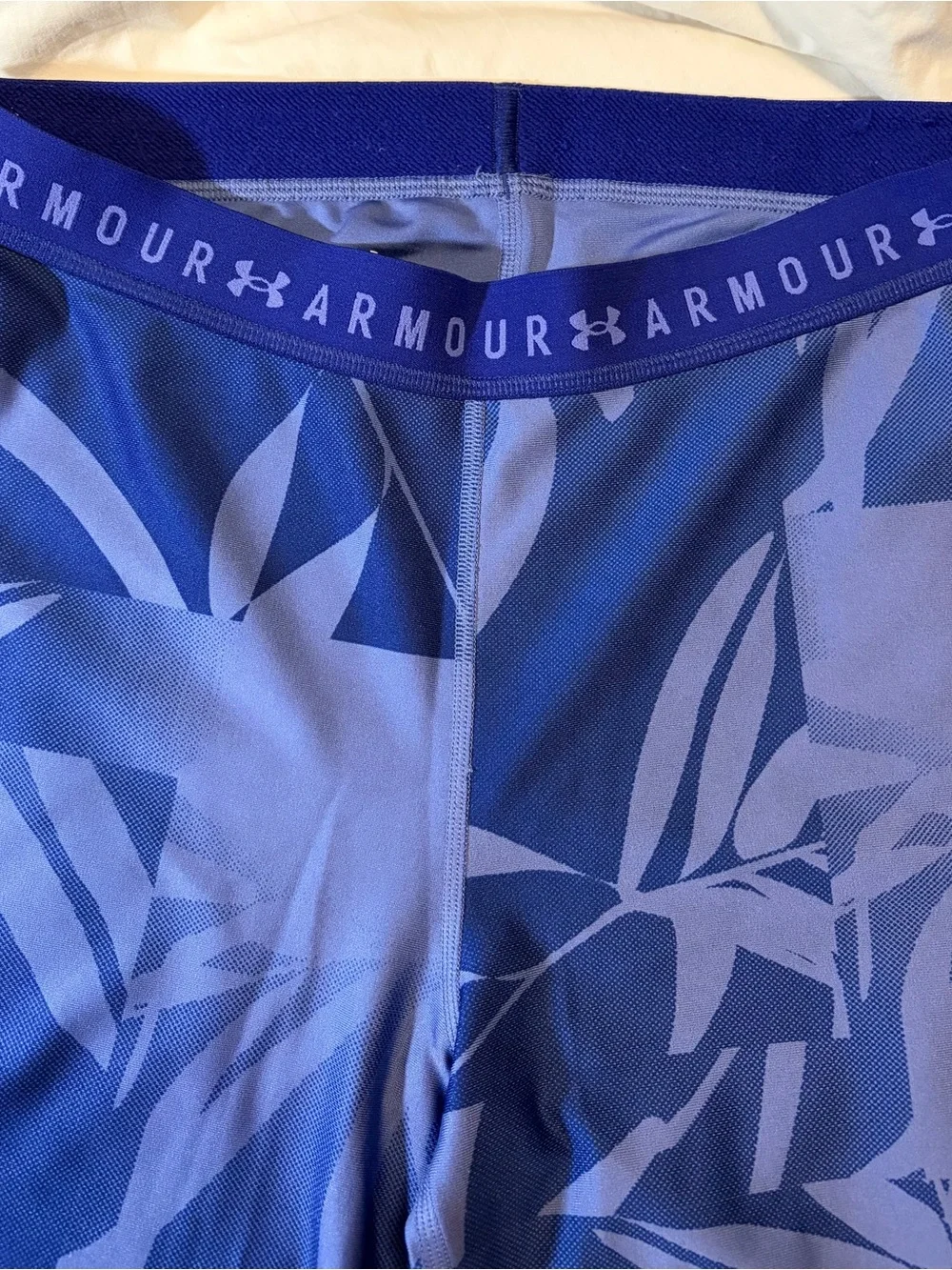 LG Blue printed Under Armour active ware